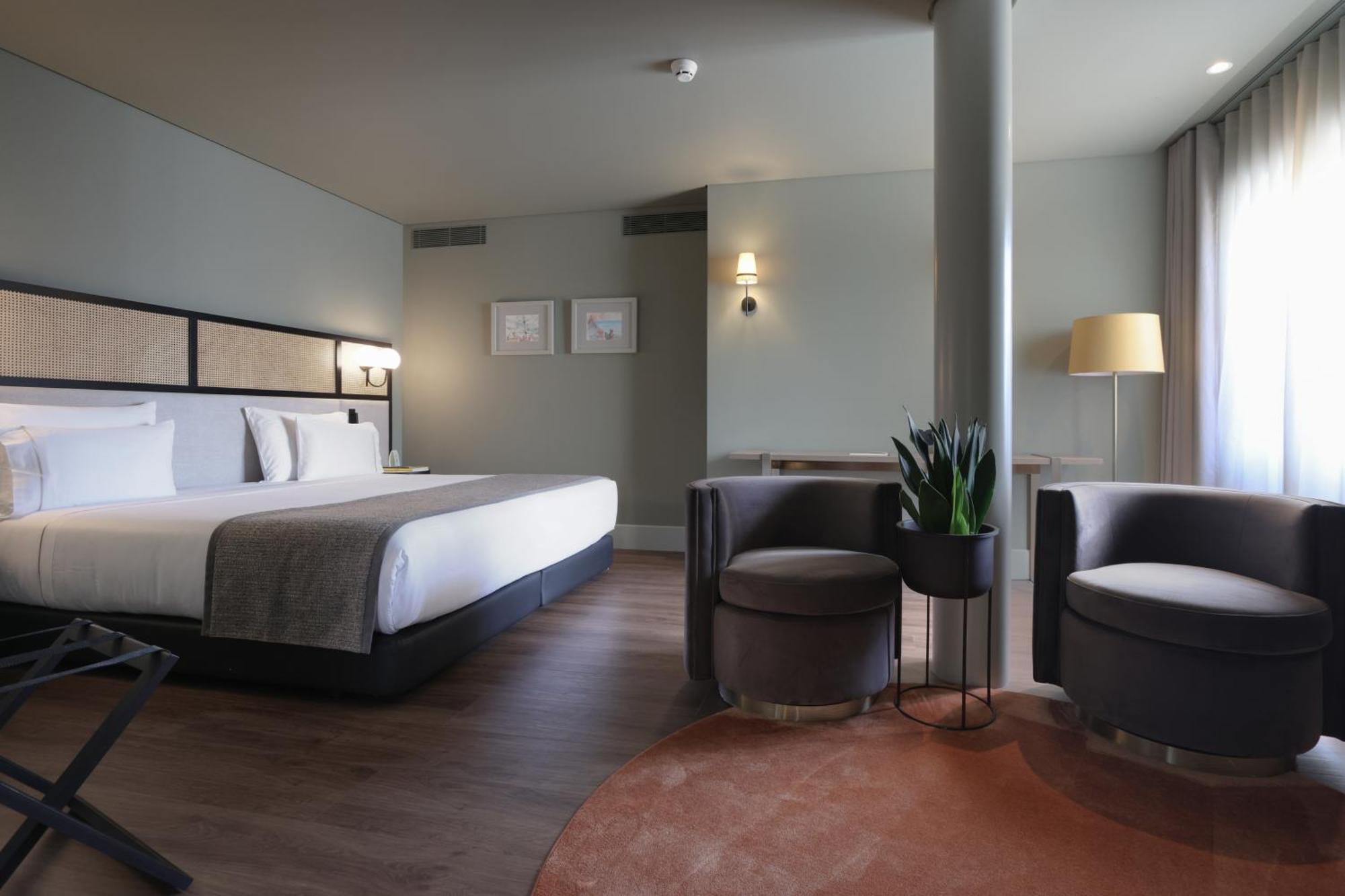 Timbre Virtudes Hotel Porto Exterior photo Deluxe room